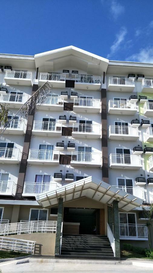 Lelani'S Comfy Condo Đảo Mactan Ngoại thất bức ảnh