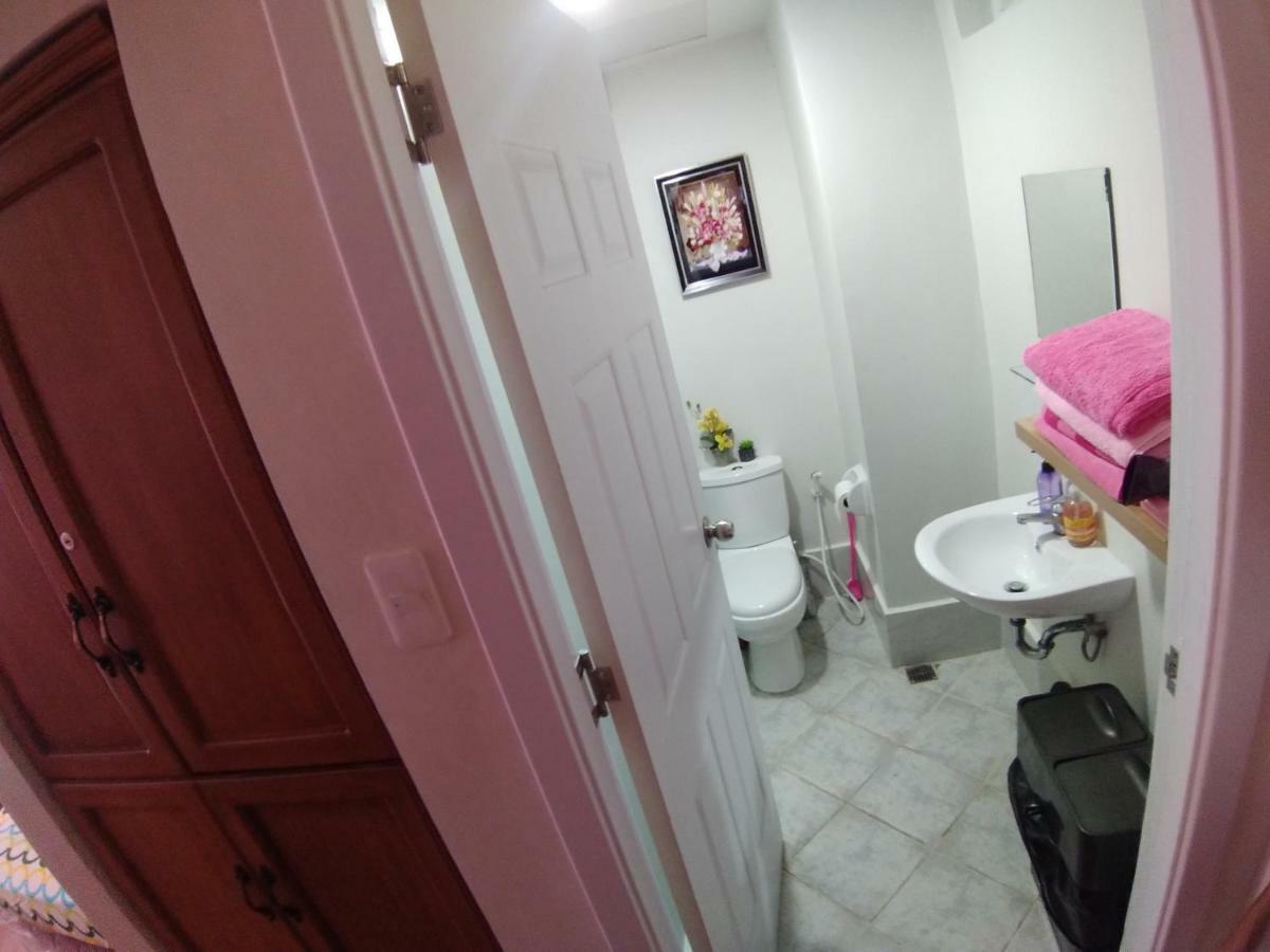 Lelani'S Comfy Condo Đảo Mactan Ngoại thất bức ảnh